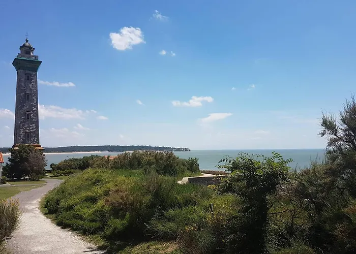 Georges De Didonne - Faites Halte - - Quartier Boisé Apartamento *