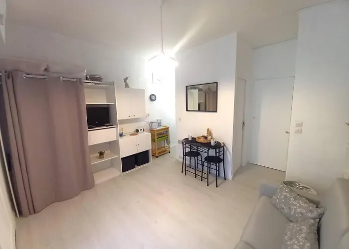 Georges De Didonne - Faites Halte - - Quartier Boisé Saint-Georges-de-Didonne